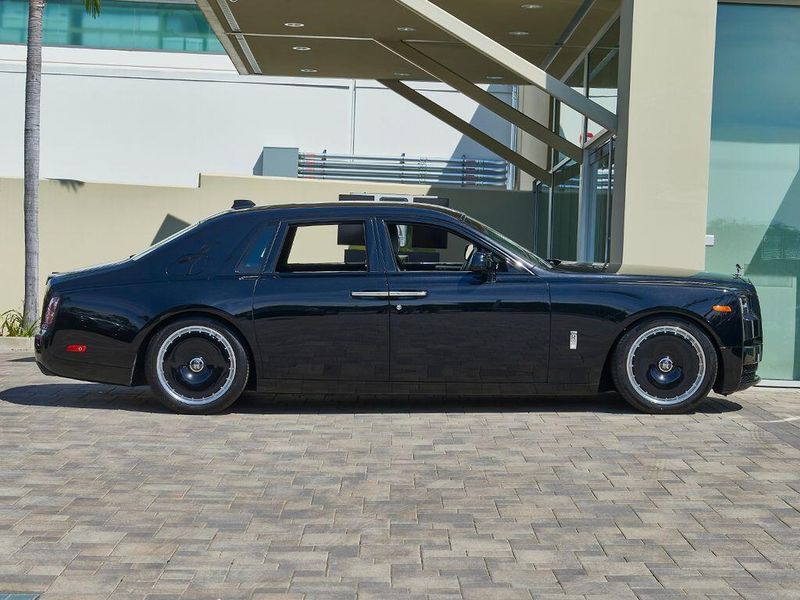 New 2026 Rolls-Royce Phantom Image 9