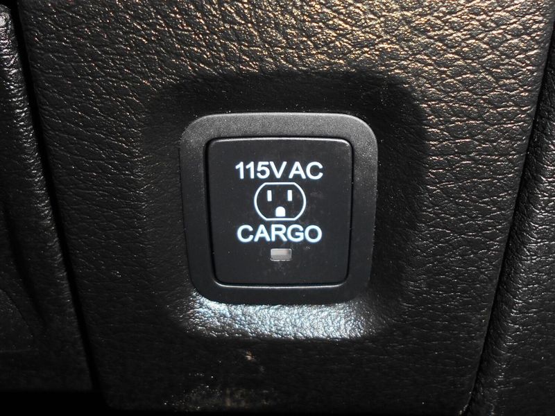 2026 Ram 2500 Laramie photo 17