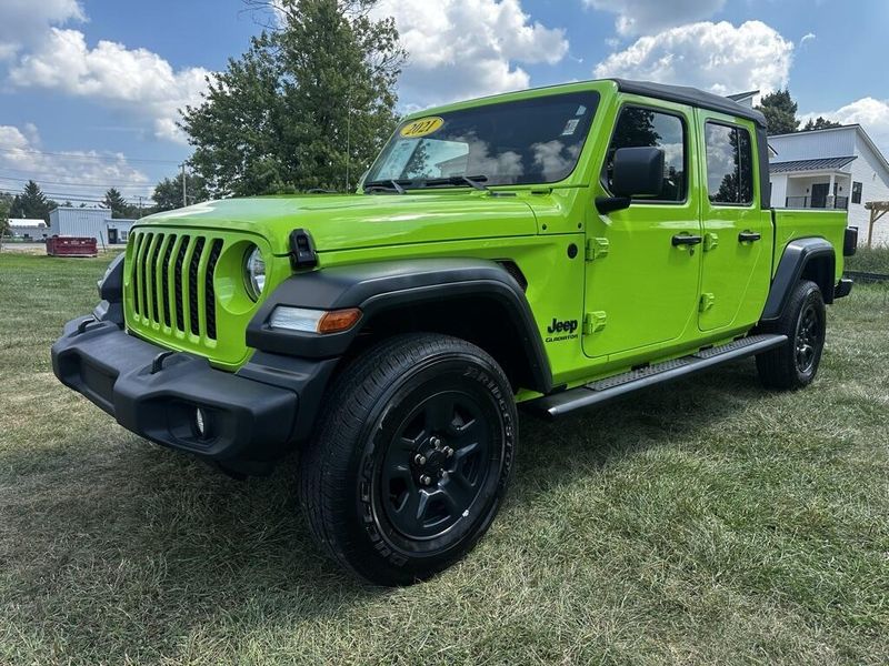 2021 Jeep Gladiator Sport photo 7