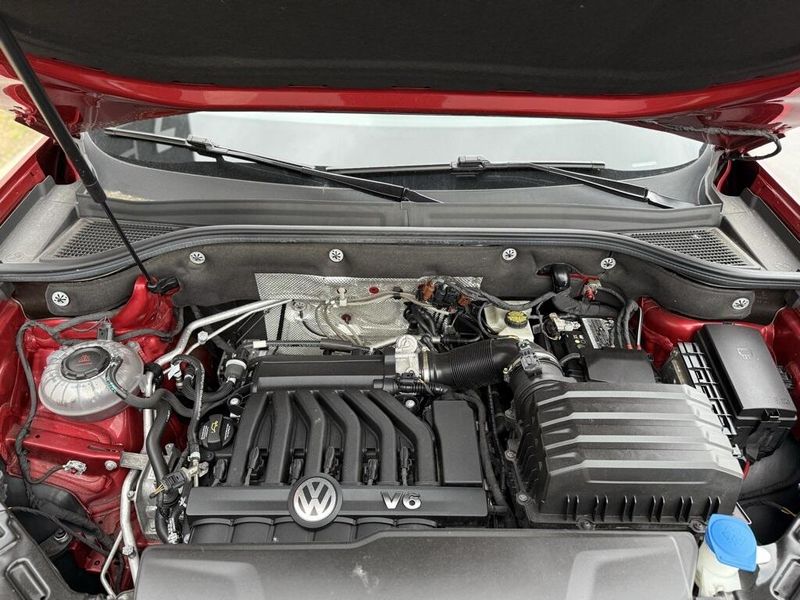 2023 Volkswagen Atlas Cross Sport 3.6L V6 SELImage 52