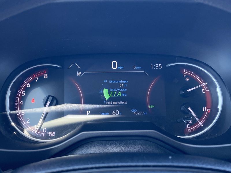 2023 Toyota RAV4 XLEImage 29