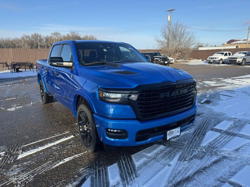 2025 RAM 1500 LaramieImage 2