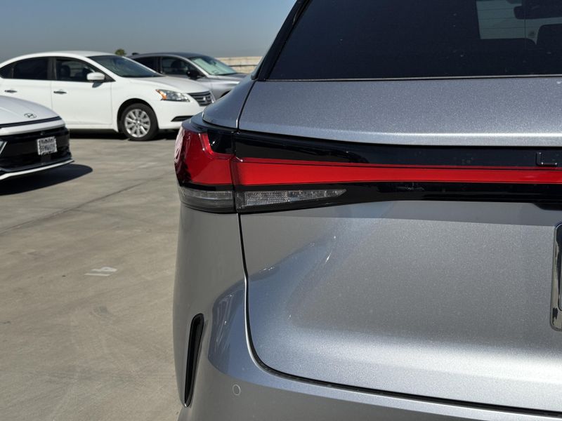 New 2026 Lexus RX 350 PremiumImage 14