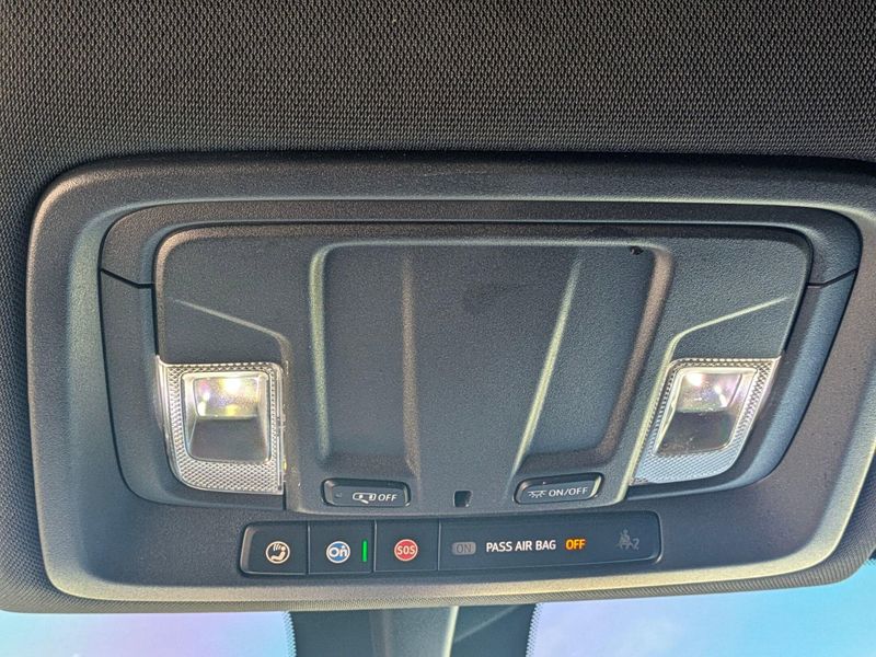 2023 Gmc Sierra HD AT4 photo 29