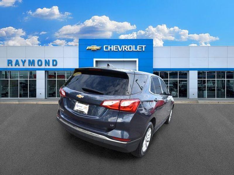 Used 2018 Chevrolet Equinox LTImage 4