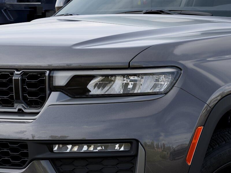 New 2026 Jeep Grand Cherokee L Limited 4x4