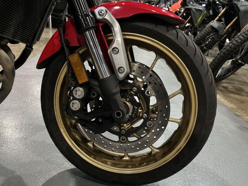 Used 2021 Yamaha XSR900 Image 20