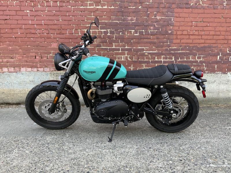 2025 Triumph SCRAMBLER 900 