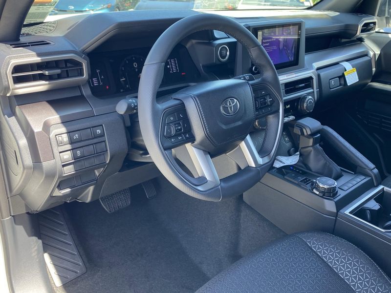 2025 Toyota 4Runner Image 13