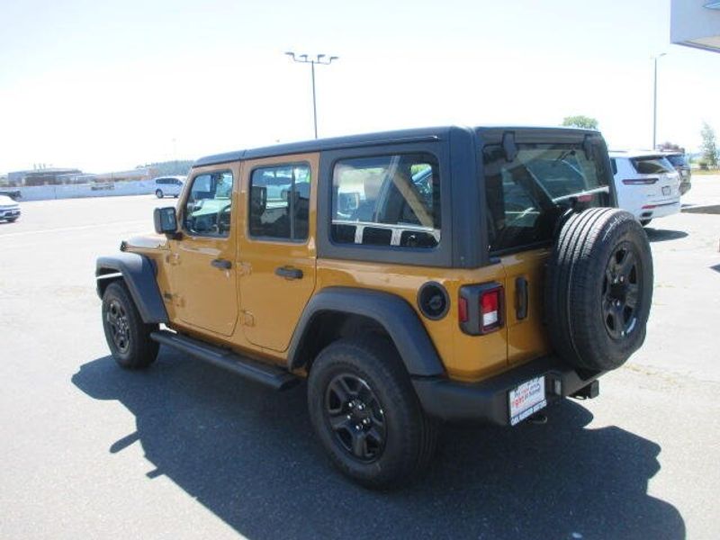 New 2026 Jeep Wrangler 4-door SportImage 10