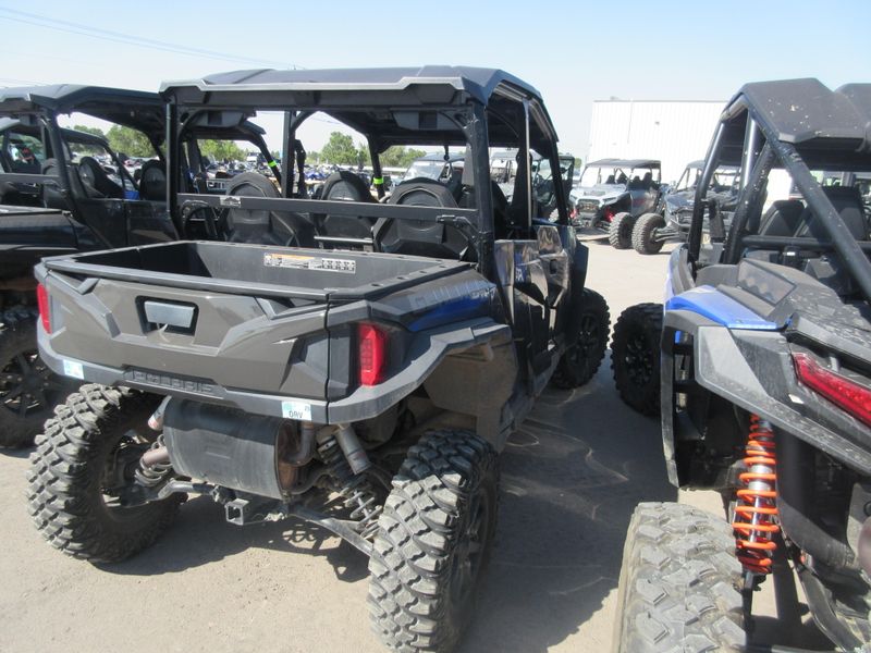 USED 2025 POLARIS GENERAL XP 4 1000 ULTIMATE Image 8