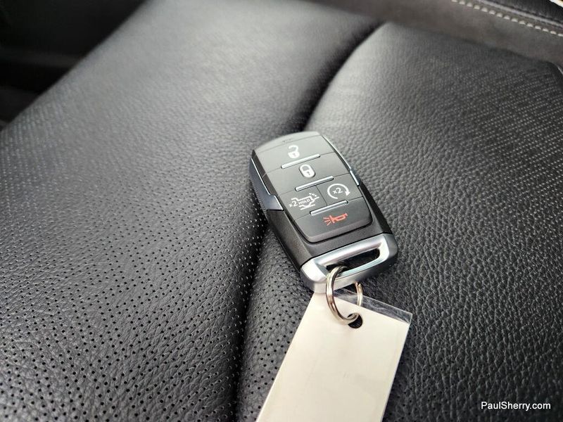 New 2026 RAM 3500 Laramie Crew Cab 4x4 6'4' Box