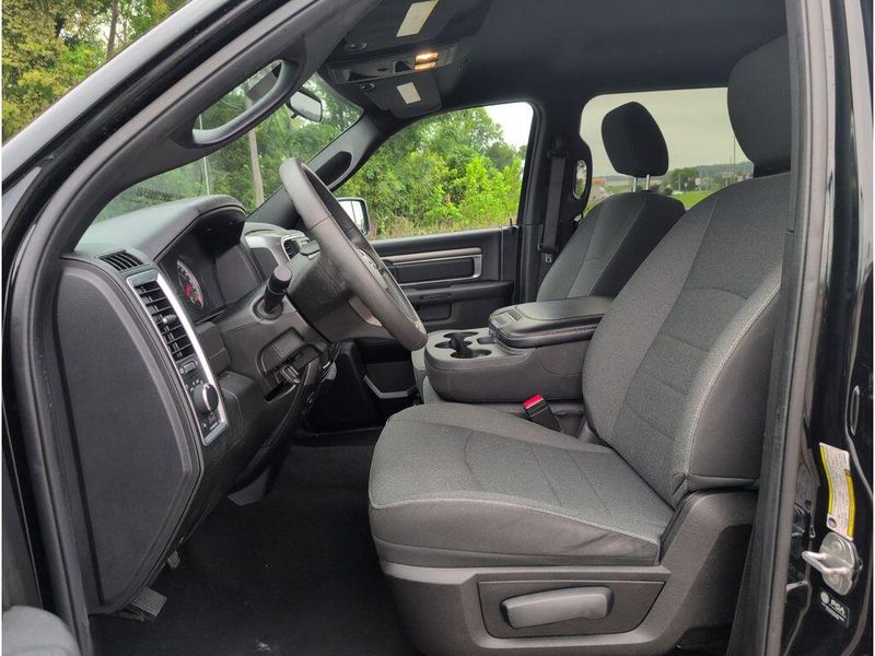 Used 2024 RAM 1500 Classic WarlockImage 10