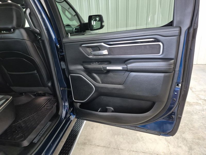 2020 RAM 1500 LaramieImage 8