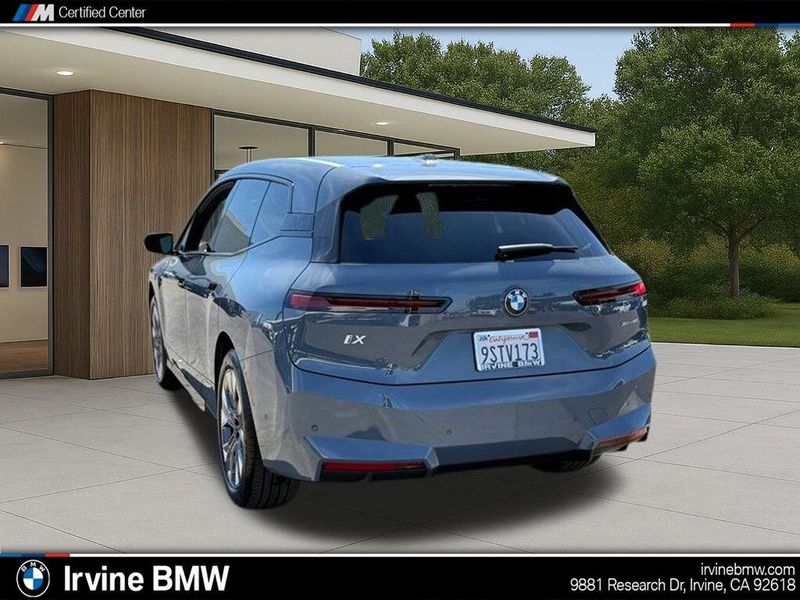 Used 2026 BMW iX xDrive45Image 11