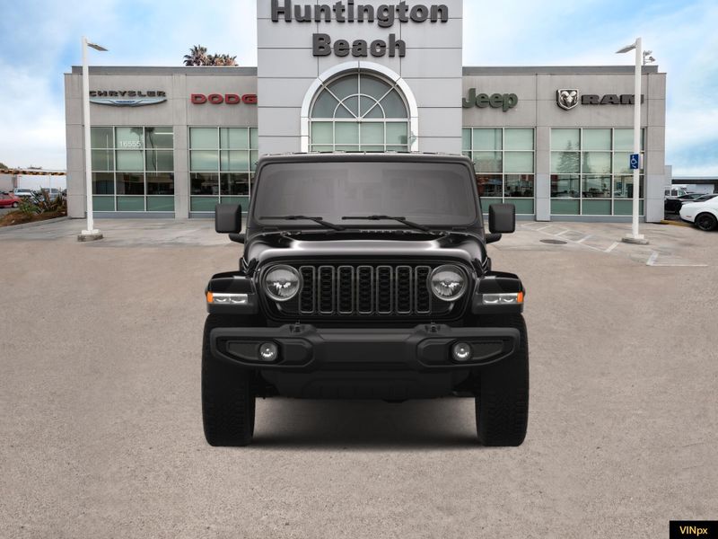 2025 Jeep Gladiator Nighthawk 4x4Image 12