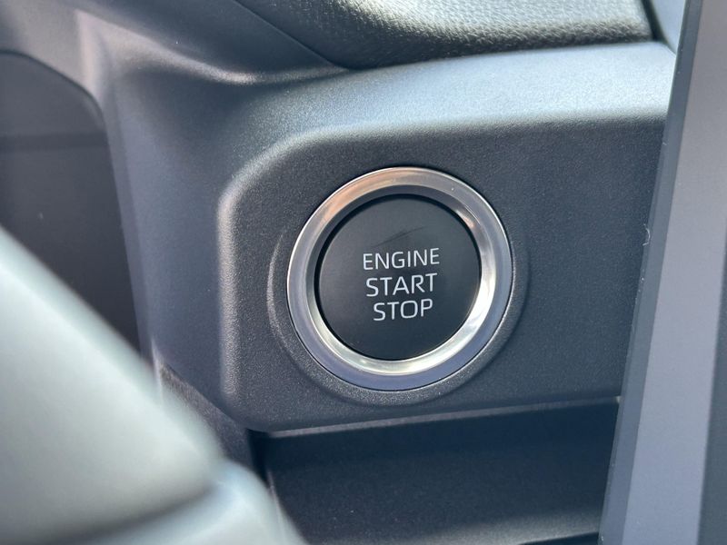 New 2025 Toyota 4Runner SR5Image 21