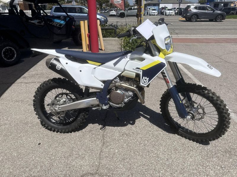 New 2025 Husqvarna FE 450 Image 10