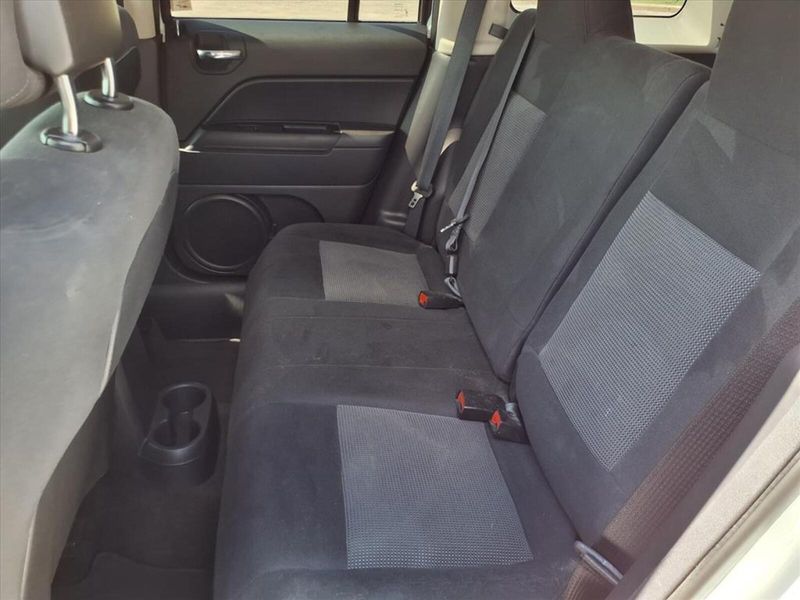 2015 Jeep Patriot Sport photo 15