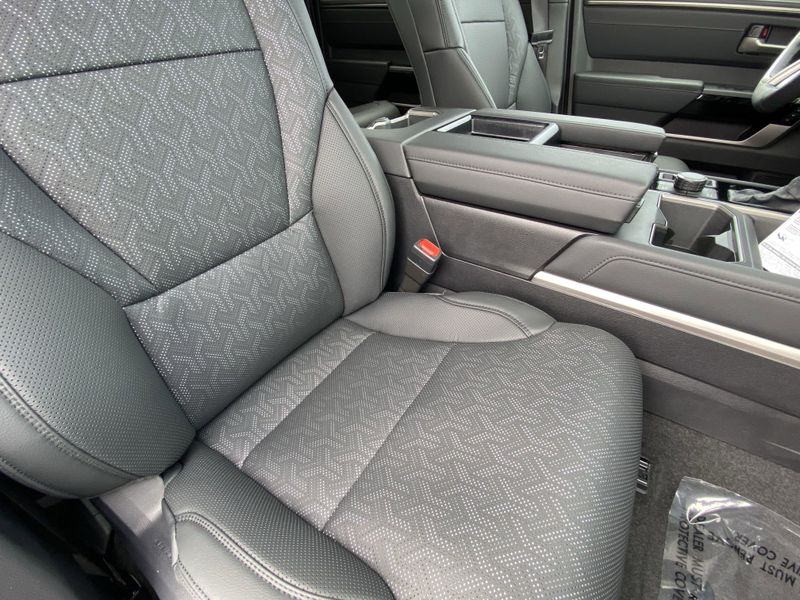 2025 Toyota Tundra LimitedImage 11
