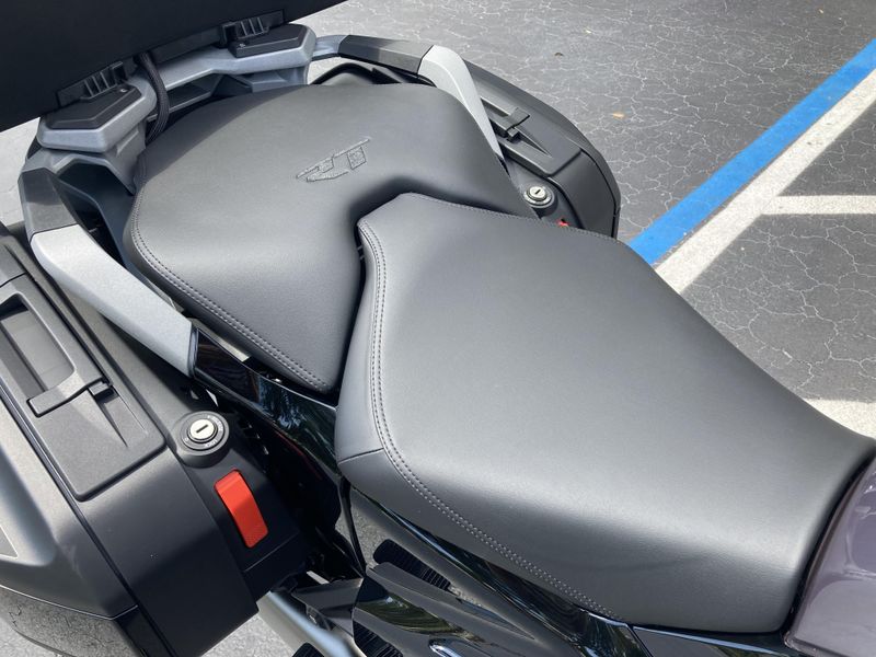 2026 BMW R 1300 RT