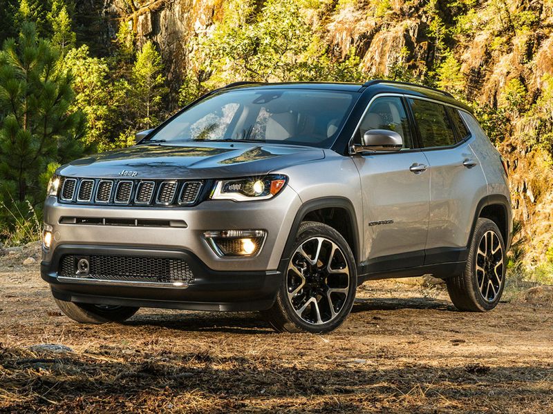 2018 Jeep Compass LatitudeImage 1