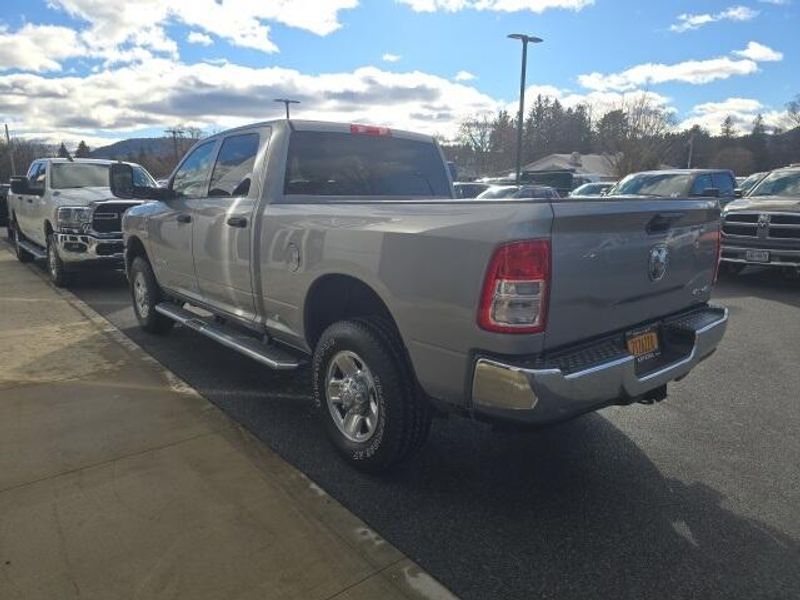 2022 Ram 3500 Tradesman photo 3