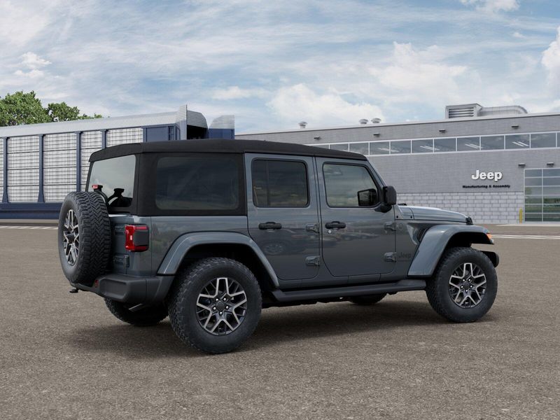 New 2026 Jeep Wrangler 4-door SaharaImage 4