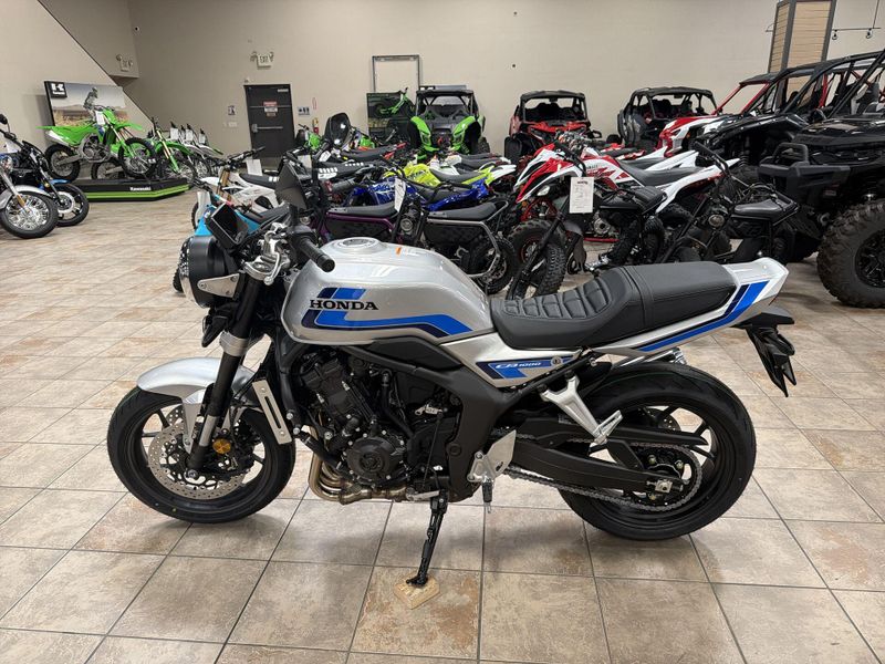 New 2026 Honda CB1000F Image 14