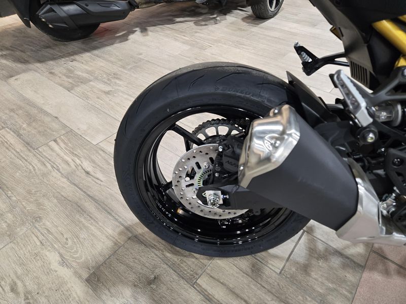 NEW 2026 KAWASAKI Z900 ABS Image 17