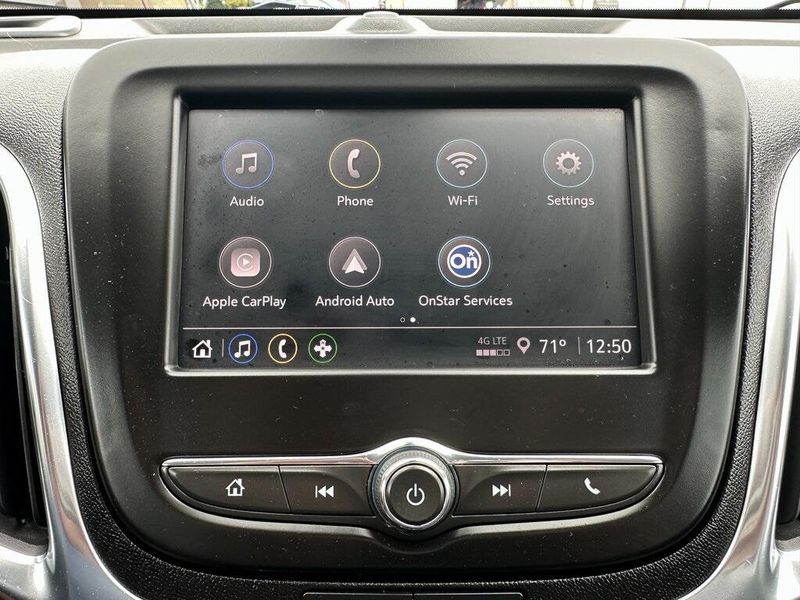 2022 Chevrolet Equinox LT photo 4