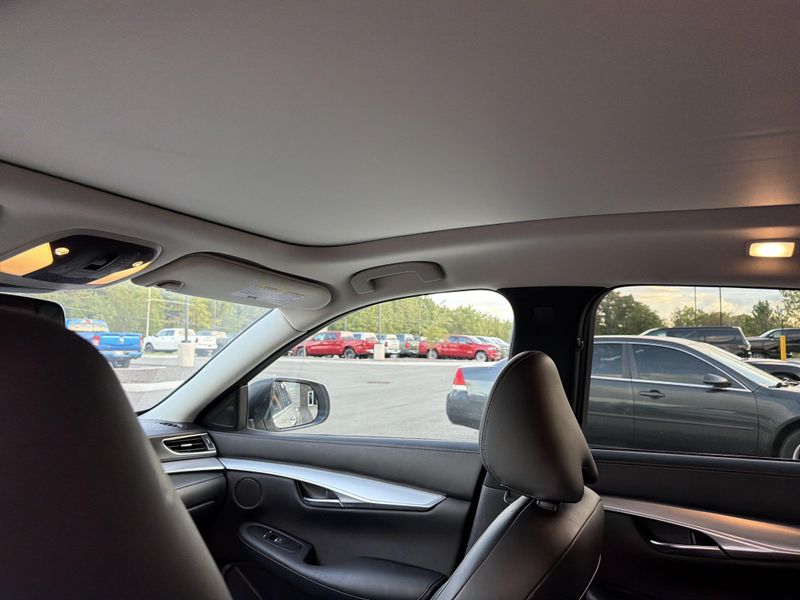 Used 2019 INFINITI QX50 LuxeImage 27