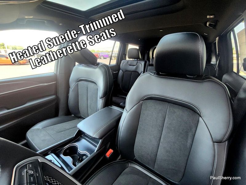 New 2026 Jeep Grand Cherokee L Laredo Altitude 4x4