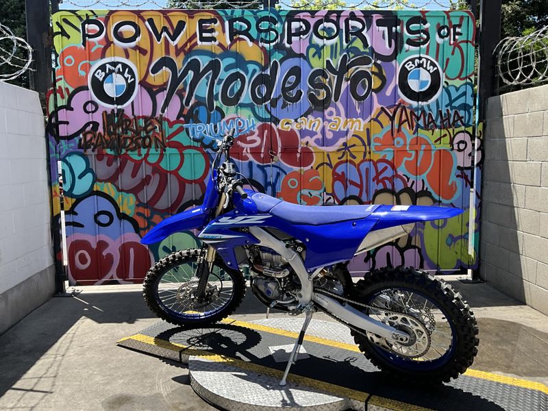 New 2025 Yamaha YZ450FX Image 8