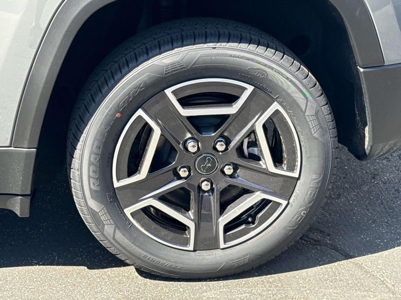 New 2026 Jeep Cherokee Limited 4x4