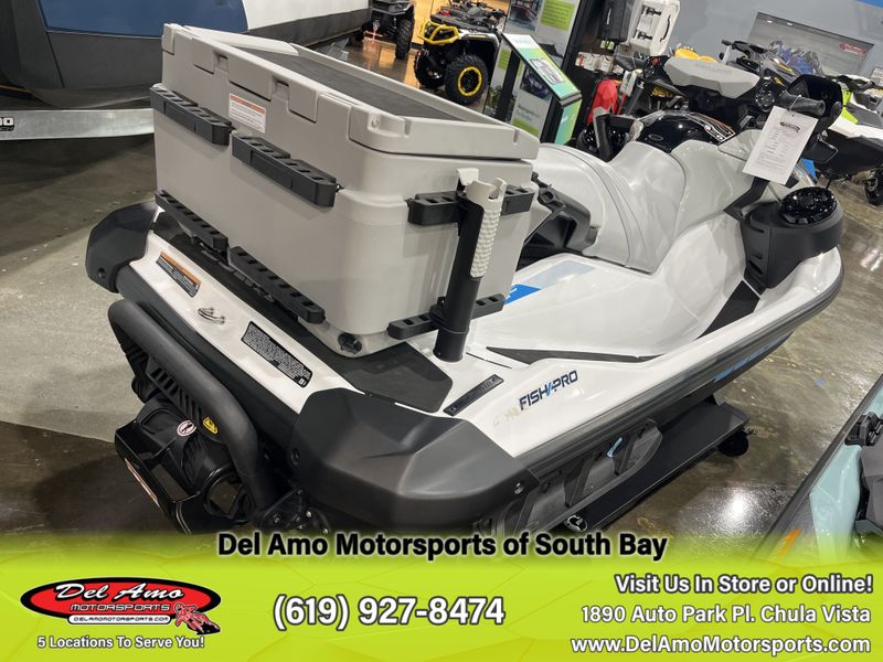 2023 Sea-Doo 33PA  in a WHITE / GULF STREAM BLUE exterior color. Del Amo Motorsports of South Bay (619) 547-1937 delamomotorsports.com 