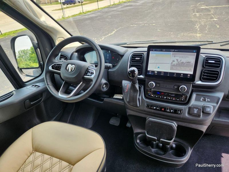 2024 RAM Promaster 2500 Slt+ Window Van High Roof 159
