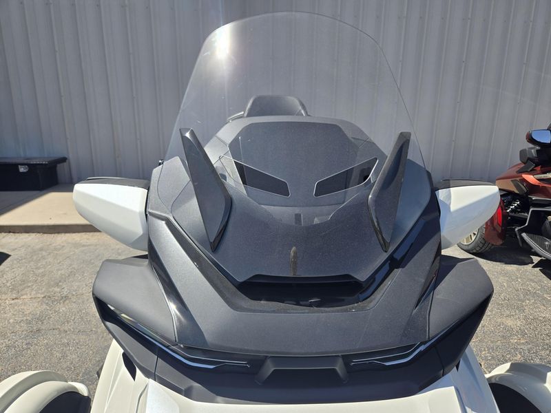 NEW 2026 CAN-AM SPYDER RT SEATOSKY Image 11