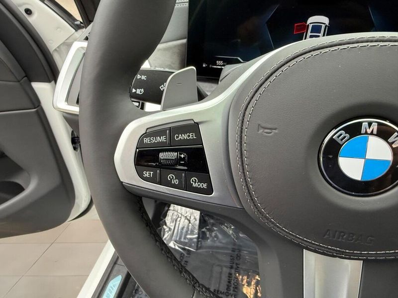 2026 BMW X7 xDrive40iImage 23