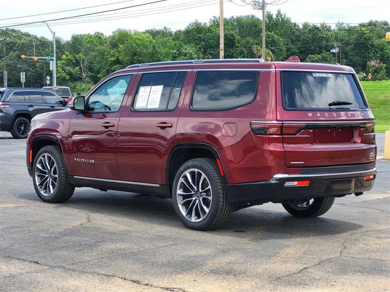 2022 Jeep Wagoneer Series IIIImage 4