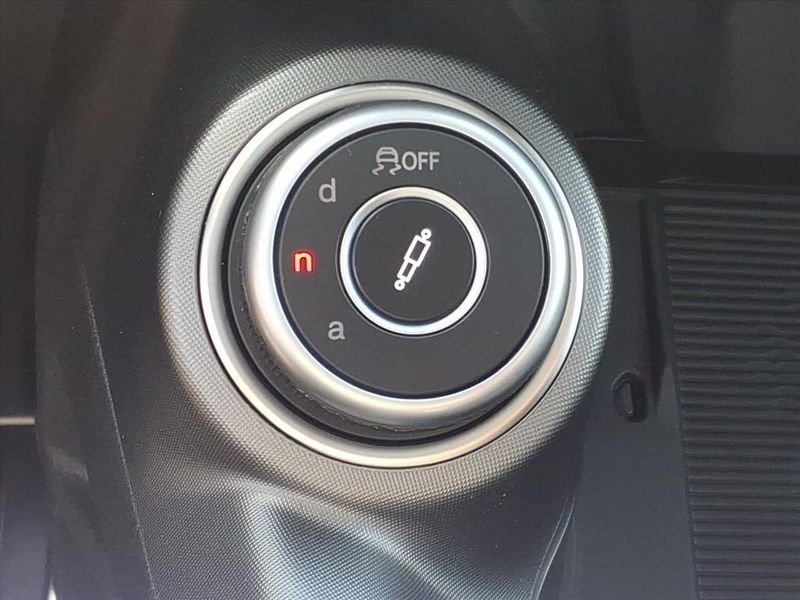 New 2025 Alfa Romeo Tonale IntensaImage 23