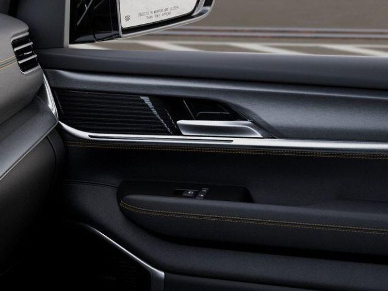 2026 Jeep Grand Wagoneer L 85th Anniversary Edition 4x4Image 25