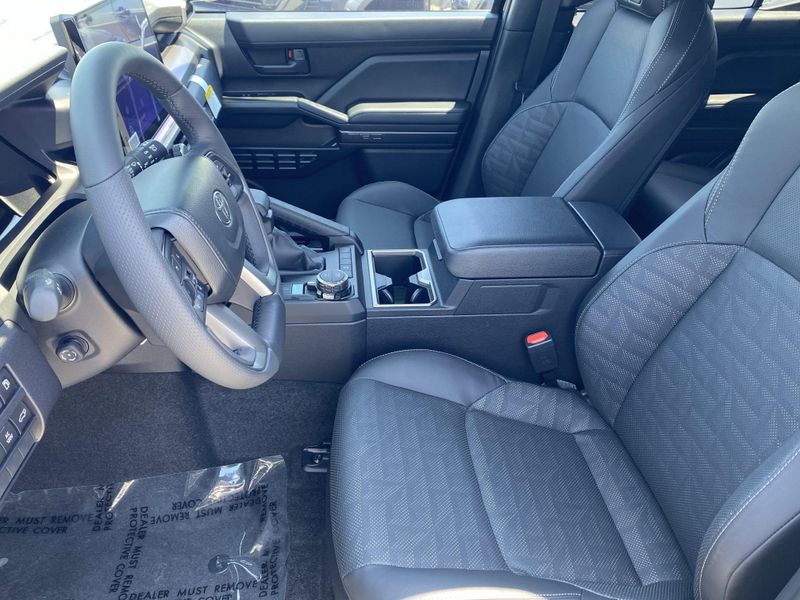 New 2025 Toyota 4Runner TRD Sport PremiumImage 14