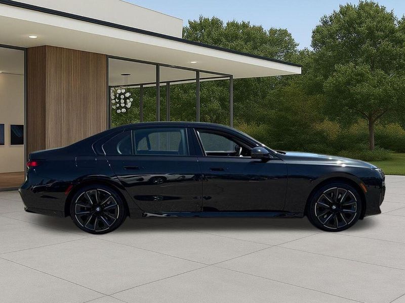 Used 2026 BMW 7 Series 740iImage 7