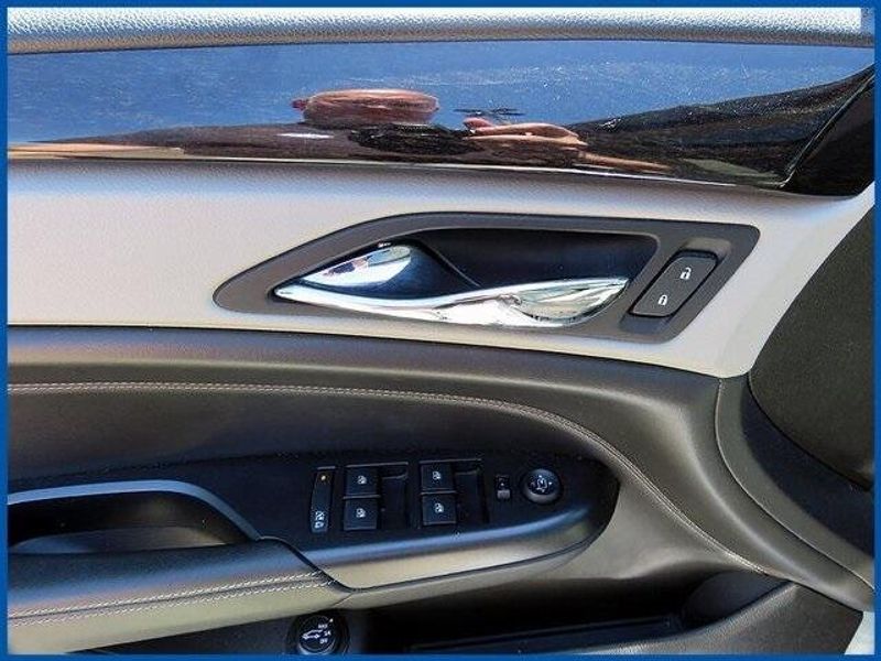 2013 Cadillac SRX PerformanceImage 12
