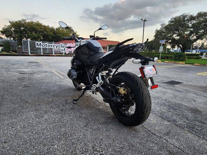 Used 2024 BMW R 1250 R Image 7