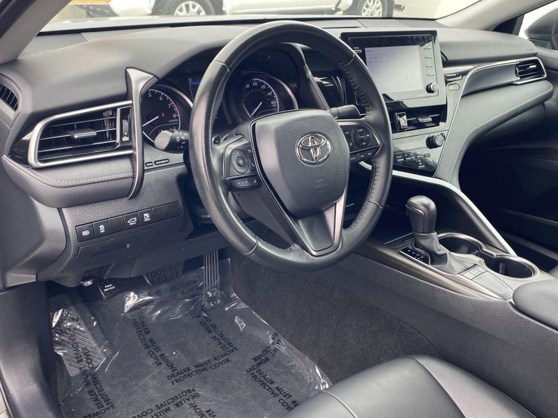 Used 2023 Toyota Camry SEImage 16