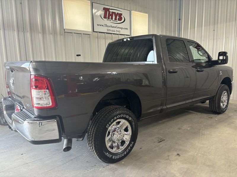 2024 RAM 2500 Tradesman Crew Cab 4x4 6