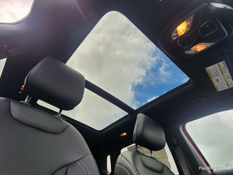 New 2025 Jeep Compass Limited 4x4