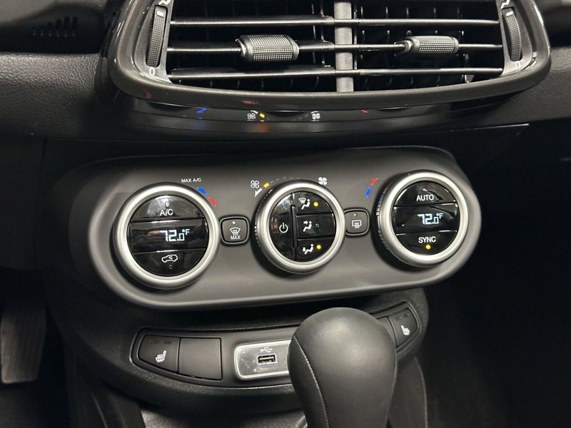 2023 Fiat 500x Sport Awd in a Nero Cinema (Black Clear Coat) exterior color and Blackinterior. Schmelz Countryside Alfa Romeo and Fiat (651) 968-0556 schmelzfiat.com 